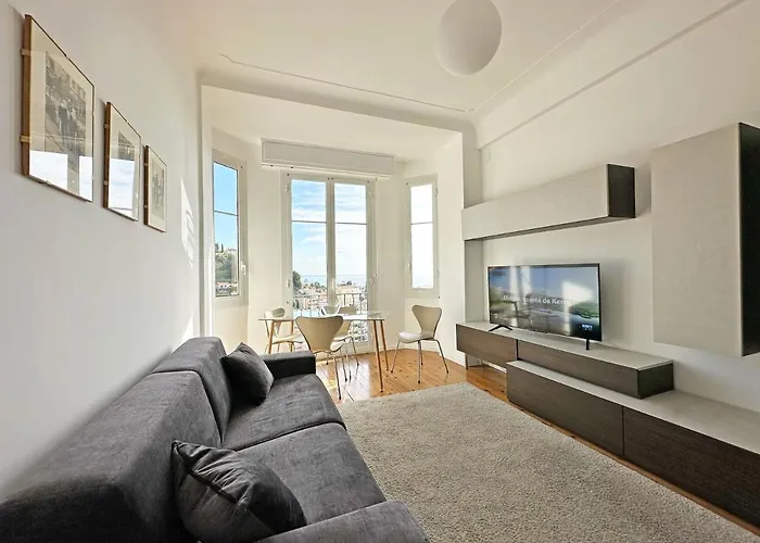 Lutetia Palace Cote D'azur * مينتون